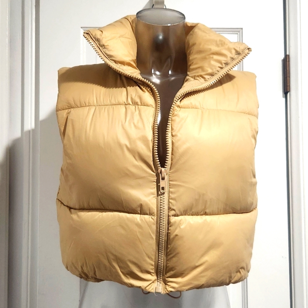 Tan Khaki Puffer Vest Sz M
